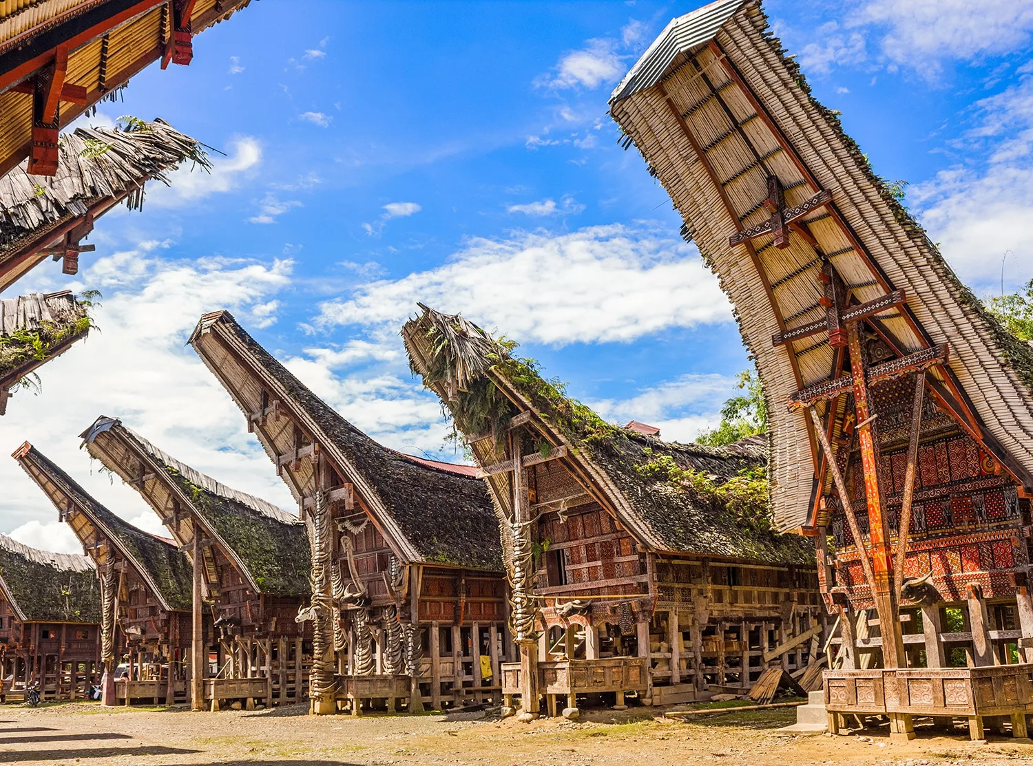 toraja-houses-1500 pintu rumah tradisional
